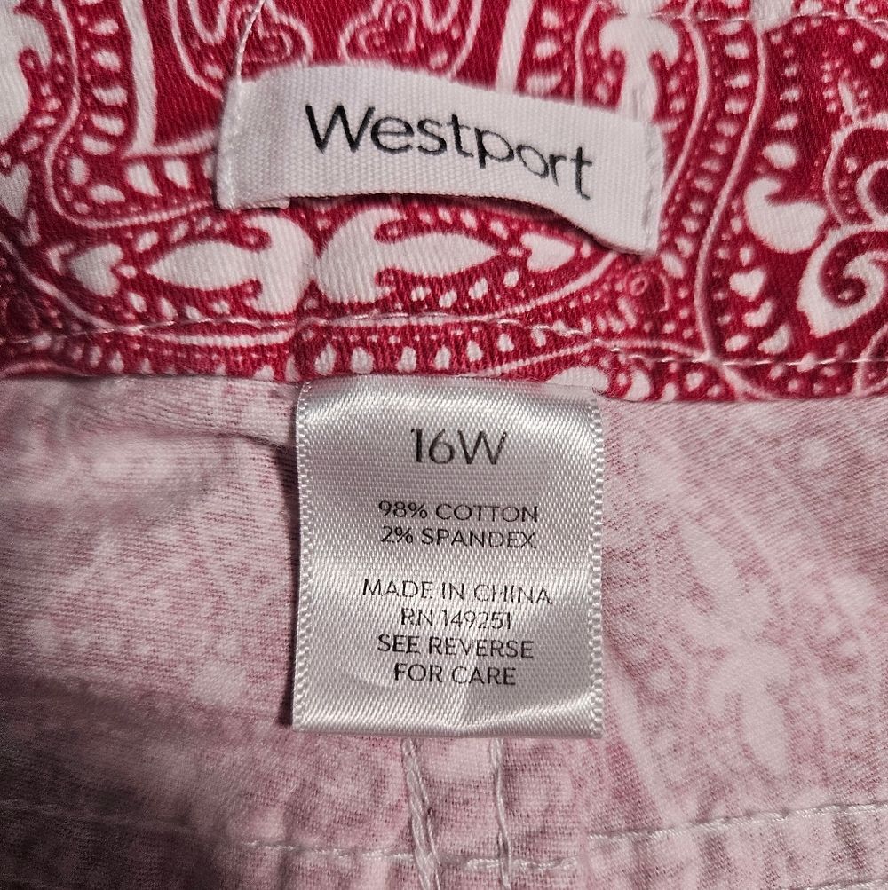 Westport Twill Shorts Red White Bandana Flat Front Casual Womens Plus 16W - Picture 2 of 8